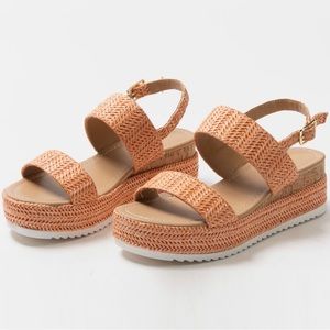 New in box SODA Haiya Sandals